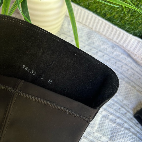 NWT La CANADIENNE Sparkle Knee
Boots, size 5 new - Picture 6 of 11